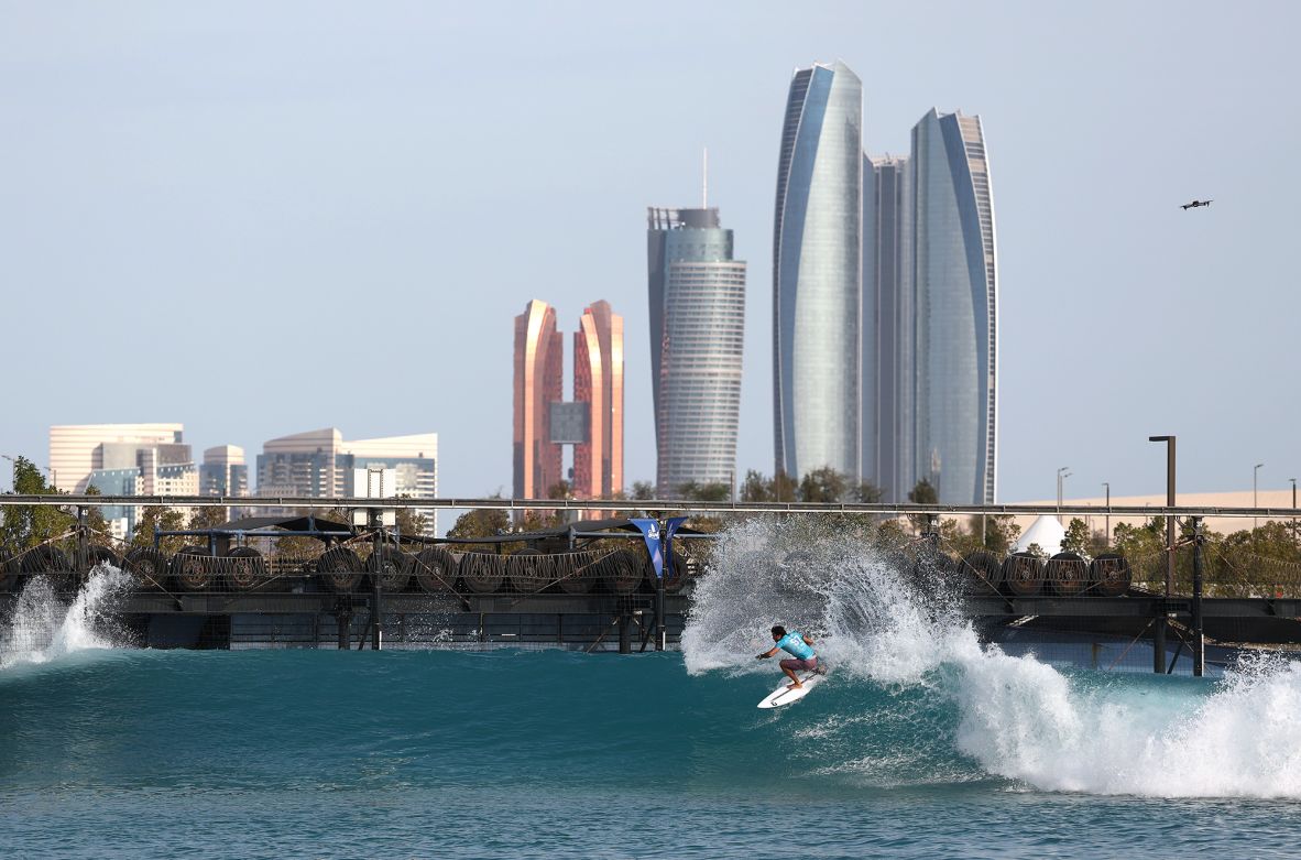 Surf Abu Dhabi