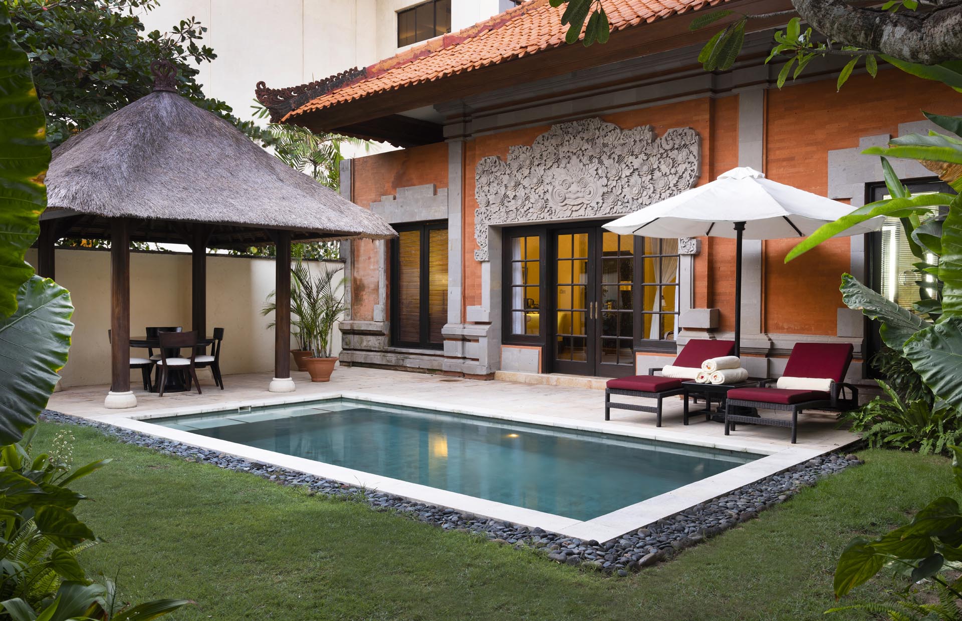 Cocok untuk Staycation hingga Acara Spesial